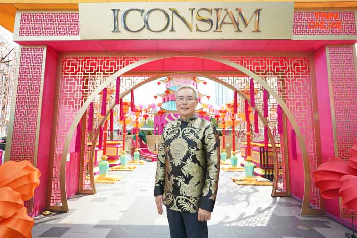 ไอคอนสยามฉลองตรุษจีนยิ่งใหญ่ มอบประสบการณ์รับพลังปีมังกรมหามงคล ครบทั้ง สักการะ-ช็อปปิ้ง-ท่องเที่ยว กระตุ้นเศรษฐกิจเงินสะพัดเพิ่ม 8-10% ไอคอนสยามฉลองตรุษจีนยิ่งใหญ่ มอบประสบการณ์รับพลังปีมังกรมหามงคล ครบทั้ง สักการะ-ช็อปปิ้ง-ท่องเที่ยว กระตุ้นเศรษฐกิจเงินสะพัดเพิ่ม 8-10%