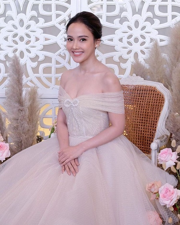 “จอย ชลธิชา” เผยความรู้สึกหลังเข้าพิธีหมั่น (มีคลิป) “จอย ชลธิชา” เผยความรู้สึกหลังเข้าพิธีหมั่น (มีคลิป)