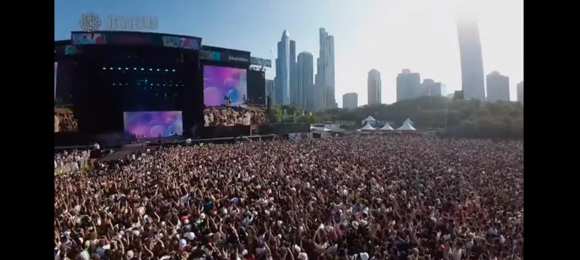 ตัวแม่สุดมุ้งมิ้ง!! NewJeans กระทบไหล่ Billie Eilish ที่เทศกาลดนตรี Lollapalooza ตัวแม่สุดมุ้งมิ้ง!! NewJeans กระทบไหล่ Billie Eilish ที่เทศกาลดนตรี Lollapalooza