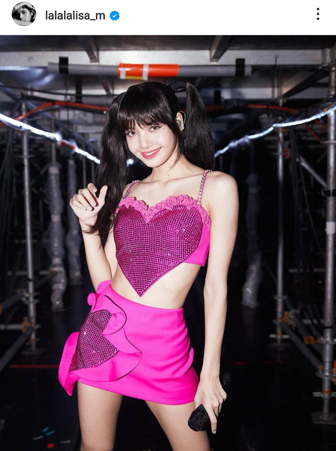 ฮอตระดับโลก! ลิซ่า BLACKPINK ยอดติดตาม IG พุ่ง 95 ล้านคนแล้ว ฮอตระดับโลก! ลิซ่า BLACKPINK ยอดติดตาม IG พุ่ง 95 ล้านคนแล้ว