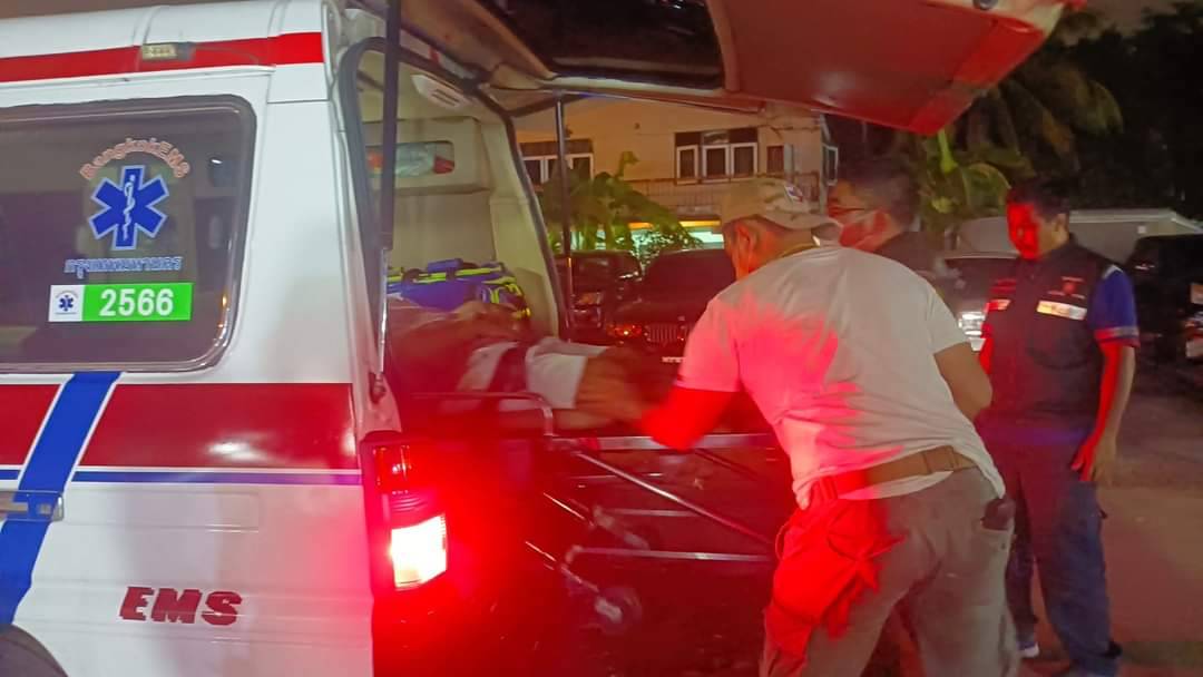 หาม อาทิตย์ ริว ส่ง รพ.ด่วน หลังมีอาการวูบหมดสติ หาม อาทิตย์ ริว ส่ง รพ.ด่วน หลังมีอาการวูบหมดสติ