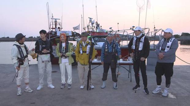 ‘แบมแบม - ซอนมี’ ฮาเฮ!! แท็กทีมร่วมวาไรตี้โชว์ล่องเรือตกปลา City Fisherman 3 (มีคลิป)