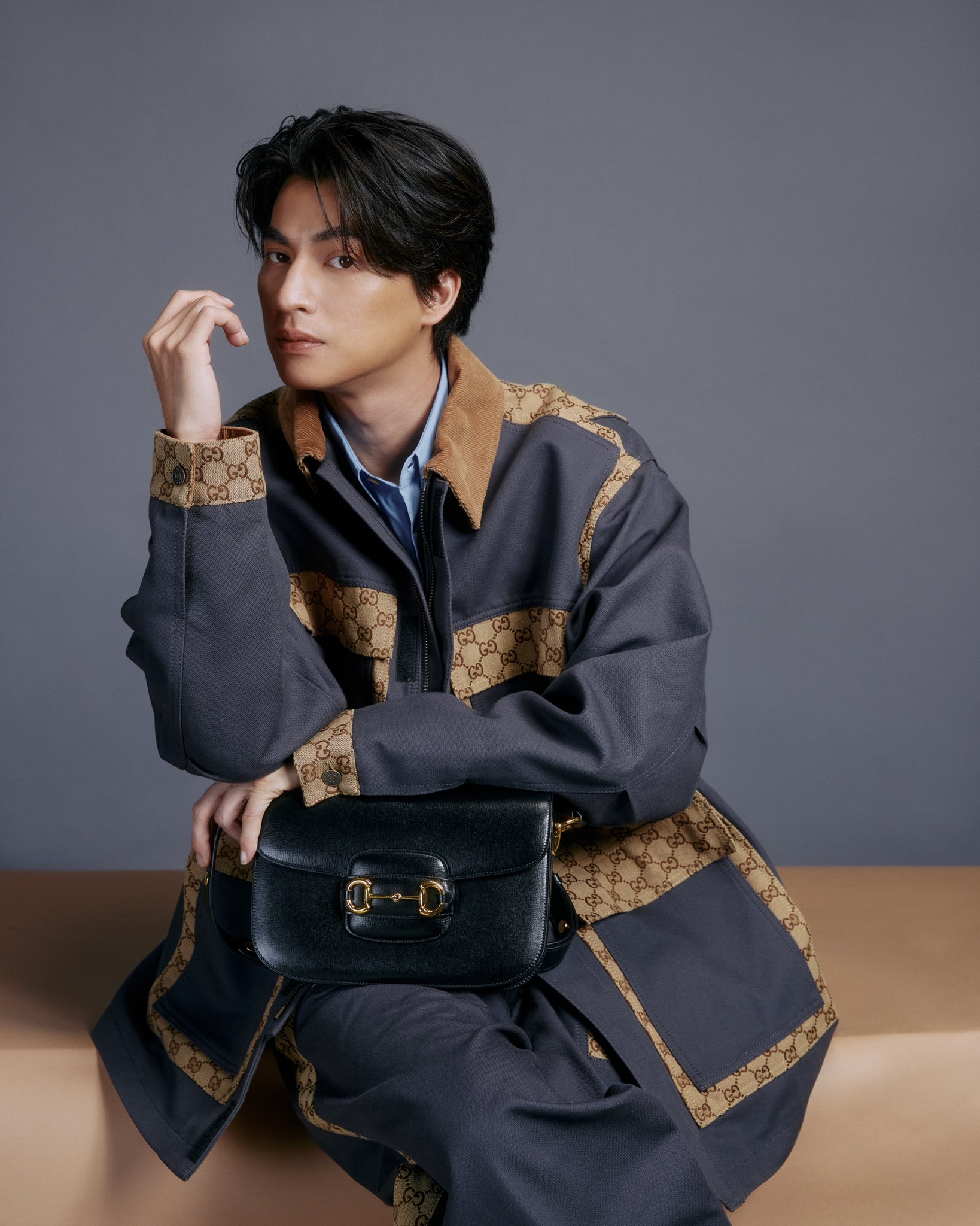 คนที่2ของไทย!! ‘กลัฟ คณาวุฒิ’ ขึ้นแท่น Friend of House แบรนด์ GUCCI คนที่2ของไทย!! ‘กลัฟ คณาวุฒิ’ ขึ้นแท่น Friend of House แบรนด์ GUCCI