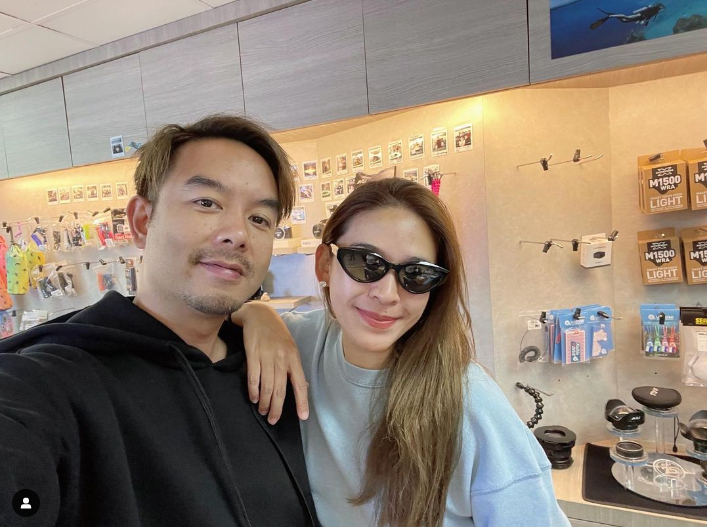 น้ำหวาน-กวาง ยืนยันรักยังแฮปปี้ ไม่ใช่คู่รักเสียงดีเลิกเงียบตามข่าวลือ (มีคลิป)