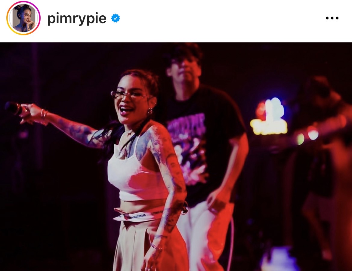 พิมรี่พาย อวดทิปก้อนโต จากการขึ้นคอนเสิร์ตเดี่ยวครั้งแรก พิมรี่พาย อวดทิปก้อนโต จากการขึ้นคอนเสิร์ตเดี่ยวครั้งแรก