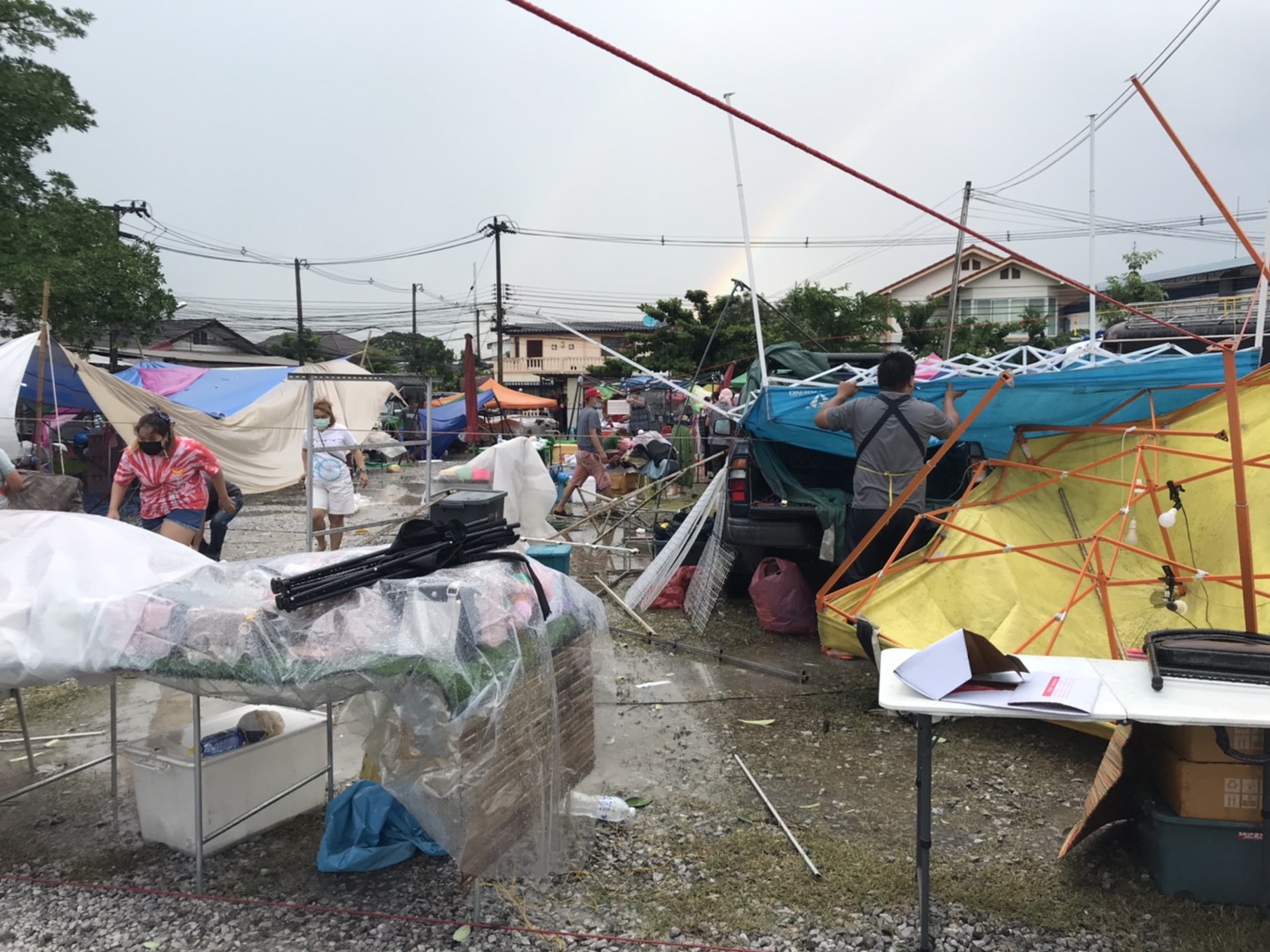 พายุพัดถล่ม จ.เลย! จวนผู้ว่าฯบ้านรือน ตลาด เสียหาย พายุพัดถล่ม จ.เลย! จวนผู้ว่าฯบ้านรือน ตลาด เสียหาย