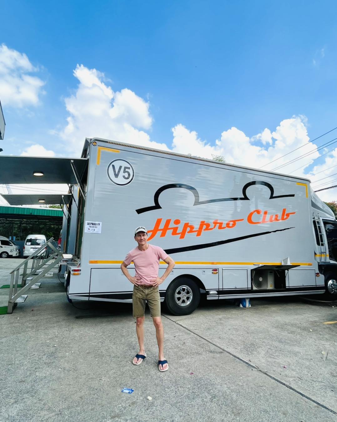 น้อย วงพรู ตื่นเต้นได้เล่นหนังฮอลลีวูด เผย คาดว่าจะได้รับชมปีหน้า น้อย วงพรู ตื่นเต้นได้เล่นหนังฮอลลีวูด เผย คาดว่าจะได้รับชมปีหน้า