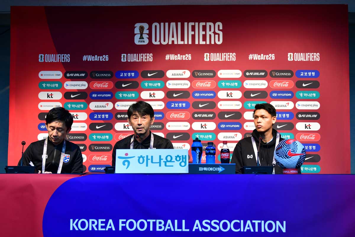 'อิชิอิ' กำชับ ช้างศึก เล่นตามวิธีการเพื่อมีแต้มจากเกาหลีใต้ 'อิชิอิ' กำชับ ช้างศึก เล่นตามวิธีการเพื่อมีแต้มจากเกาหลีใต้