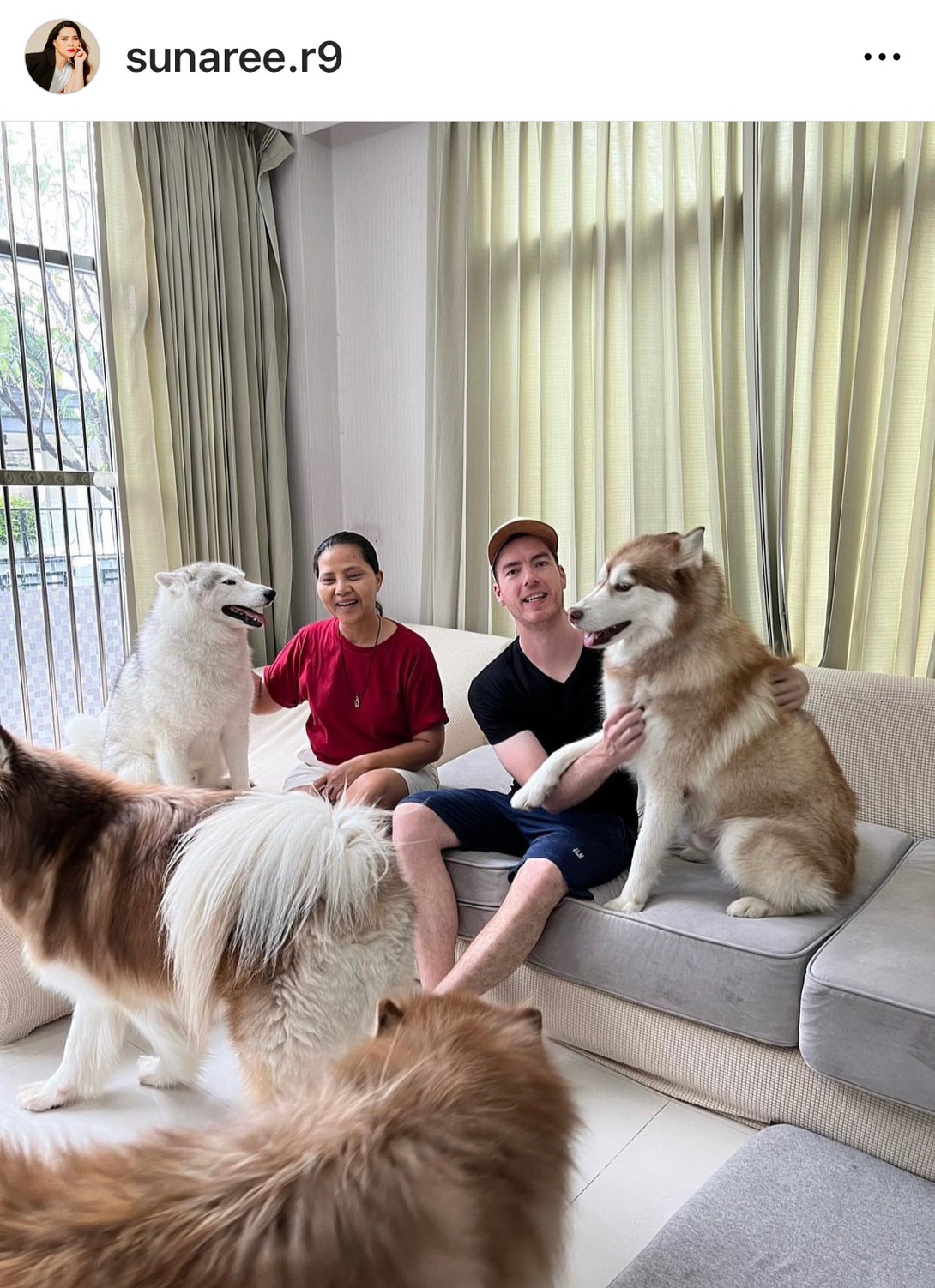 สุนารี โพสต์หวานถึงสามีรุ่นน้อง ครบรอบความรัก 9 ปี สุนารี โพสต์หวานถึงสามีรุ่นน้อง ครบรอบความรัก 9 ปี