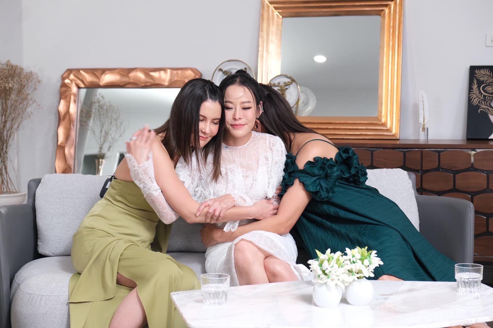 เบนซ์ พรชิตา เผยความรู้สึก หลังสัมภาษณ์ หนิง ปณิตา เบนซ์ พรชิตา เผยความรู้สึก หลังสัมภาษณ์ หนิง ปณิตา