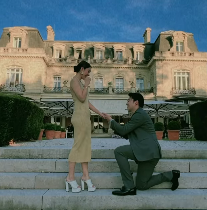 โฮโซนิกม์ ธนะภูมิกุล คือใคร? เปิดวาร์ปว่าที่เจ้าบ่าว วุ้นเส้น วิริฒิพา โปรไฟล์ไม่ธรรมดา