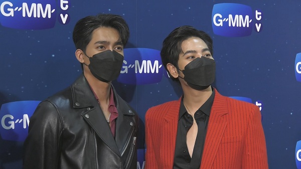 “เอิร์ท – มิกซ์” คลั่งรักแมว เปย์หนักสร้างห้อง250,000 บาท (มีคลิป) “เอิร์ท – มิกซ์” คลั่งรักแมว เปย์หนักสร้างห้อง250,000 บาท (มีคลิป)