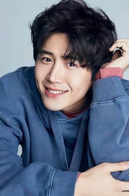 คิมซอนโฮ ขอโทษทุกคนที่ได้รับผลกระทบจากข่าวฉาวที่เกิดขึ้น คิมซอนโฮ ขอโทษทุกคนที่ได้รับผลกระทบจากข่าวฉาวที่เกิดขึ้น