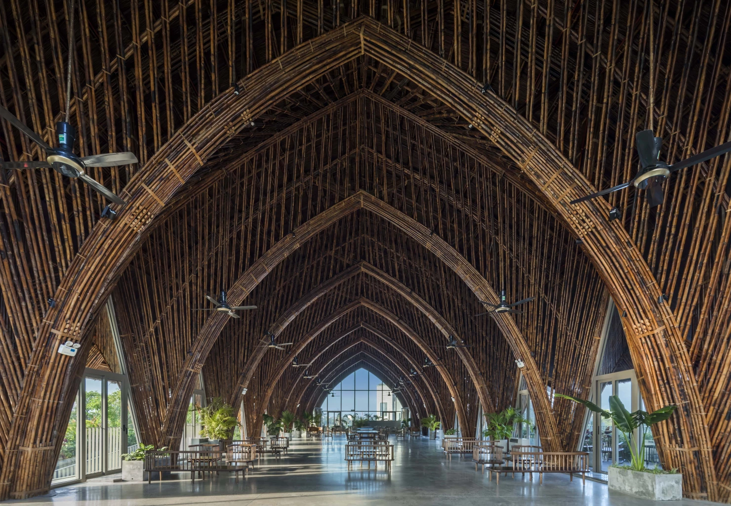 มาดู! สถาปัตยกรรมแห่งปี สวยล้ำ ไฮเทค เหมือนหลุดมาจากอนาคต