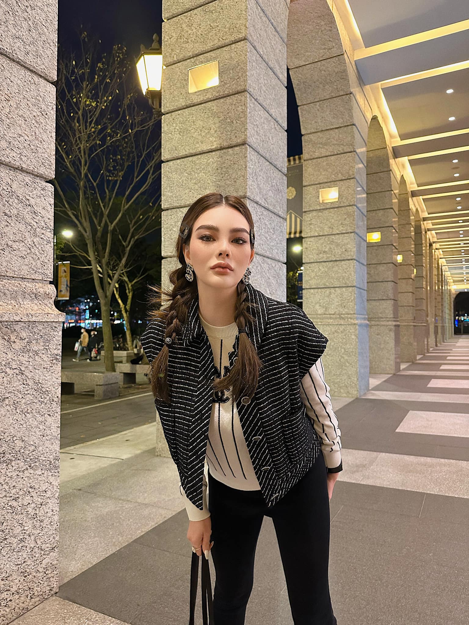 บิ๊ก ติดต่อขอเข้ามอบตัว พร้อมยื่นเงื่อนไขต้องได้ประกันตัว 