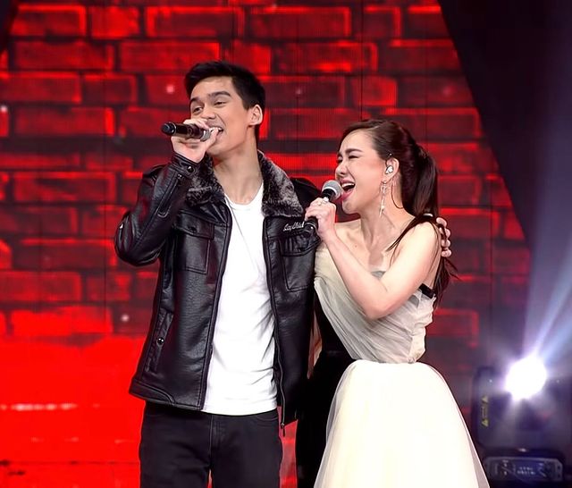  เปิดวาร์ป “น้องทิกเกอร์” ลูกชาย “นิโคล” หล่อเข้มหุ่นดีในวัย 16 ปี จน “แมว จิรศักดิ์” ยังงง สาวๆแห่เรียกพ่อ 