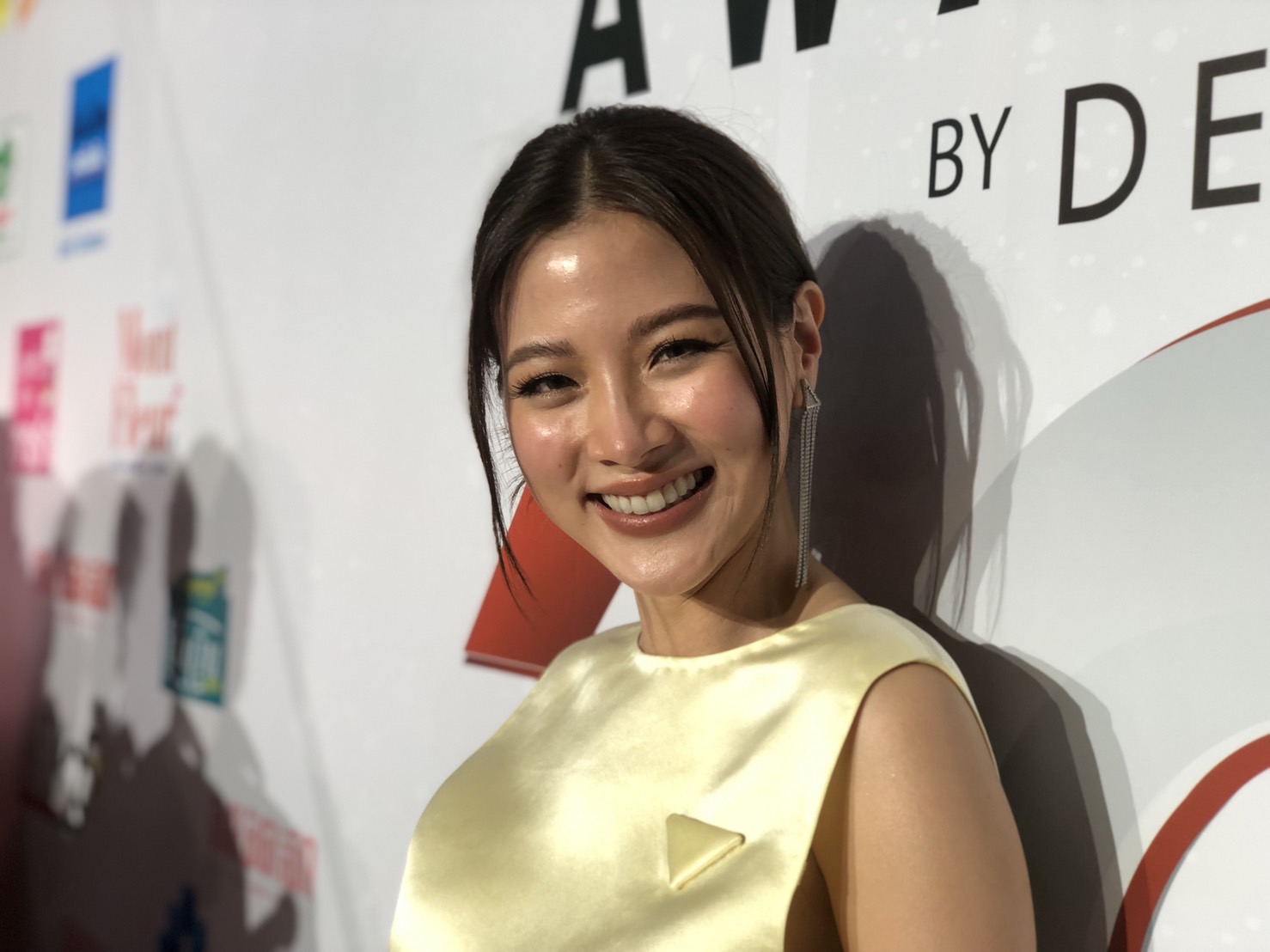 ใบเฟิร์น รับตกใจ!! หลัง อวี๋ปิน นักแสดงปรมาจารย์ลัทธิมารโพสต์ถามชื่อจากภาพยนตร์ดัง