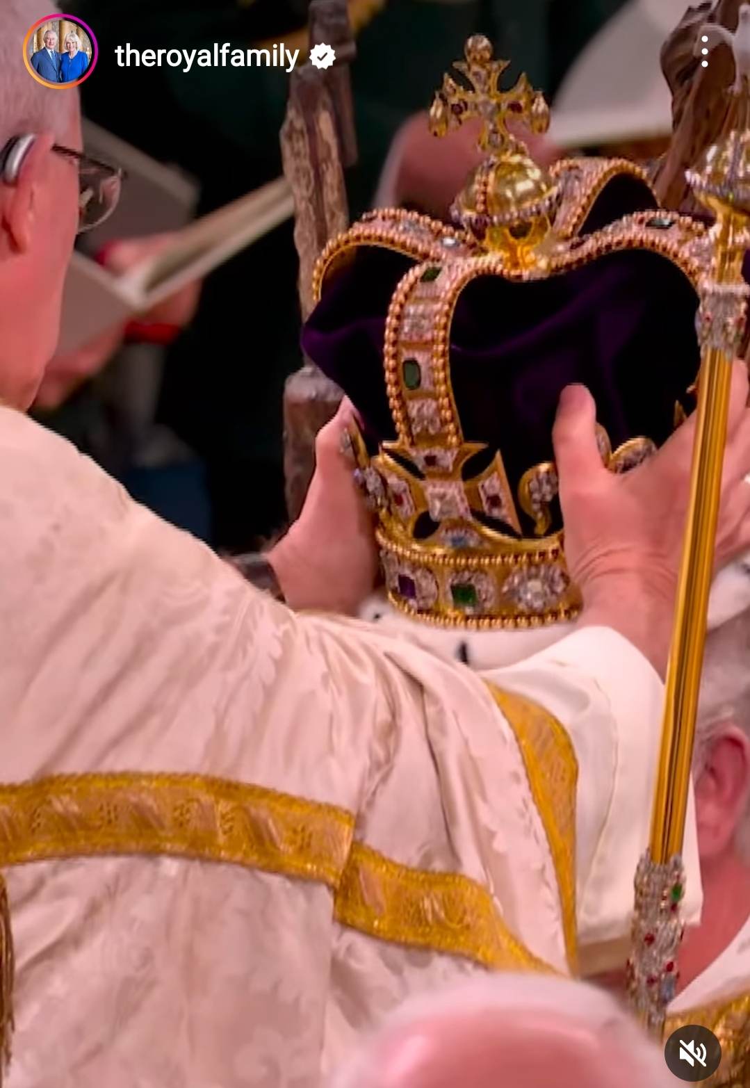  บรรยากาศพระราชพิธีบรมราชาภิเษก “สมเด็จพระเจ้าชาร์ลส์ที่ 3” [มีคลิป] 