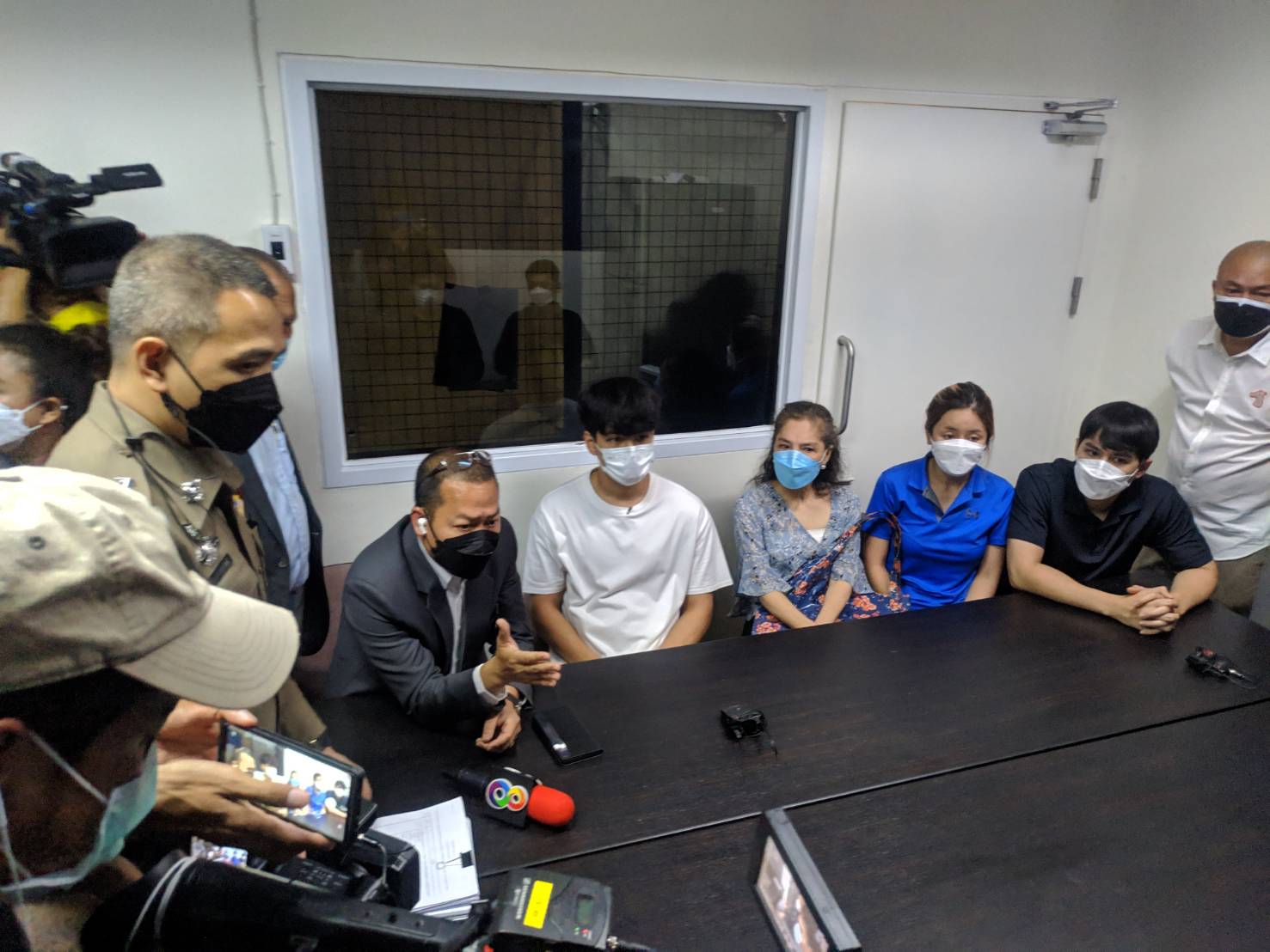 ไม่ได้เงิน 5.2 ล้านคืน!! นิกกี้ ณฉัตร แจ้งข้อกล่าวหาคู่กรณีในคดีฉ้อโกง