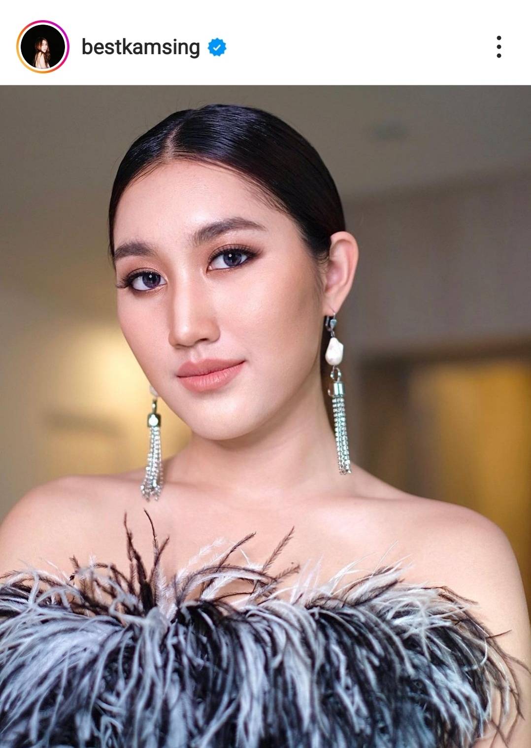 เบสท์ คำสิงห์ เด็กสู้ชีวิตสู่อนาคตนักธุรกิจร้อยล้าน เปิดไลน์ธุรกิจใหม่ เบสท์ คำสิงห์ เด็กสู้ชีวิตสู่อนาคตนักธุรกิจร้อยล้าน เปิดไลน์ธุรกิจใหม่