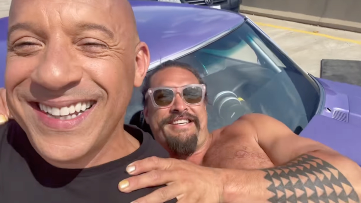 “Vin Diesel” โพสต์ภาพสยบข่าวลือเกาเหลากับ “Jason Momoa” ในกอง“Fast X” “Vin Diesel” โพสต์ภาพสยบข่าวลือเกาเหลากับ “Jason Momoa” ในกอง“Fast X”