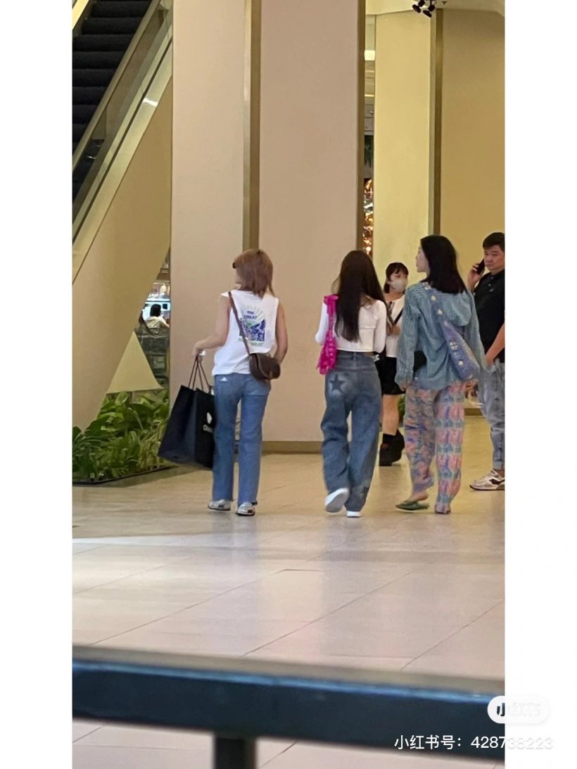 หนุ่มไทยใจละลาย!! ‘จวีจิ้งอี’ นางเอกจีน ‘ตำนานรักนางพญางูขาว’ ลัดฟ้าเที่ยวไทย
