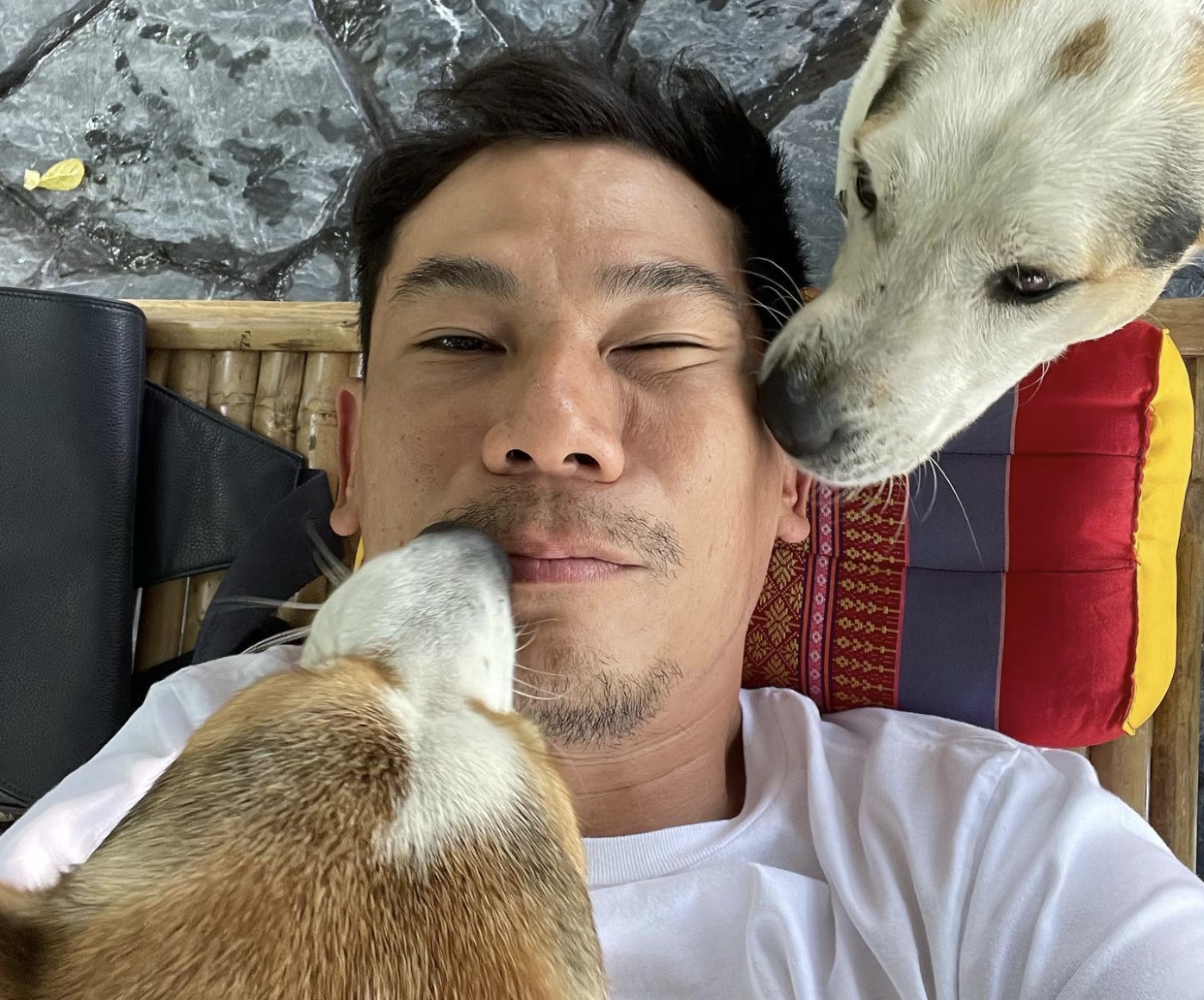 เปิดอีกมุมของ เอ๋ ชนม์สวัสดิ์ ที่สังคมอาจยังไม่เคยรู้? เปิดอีกมุมของ เอ๋ ชนม์สวัสดิ์ ที่สังคมอาจยังไม่เคยรู้?