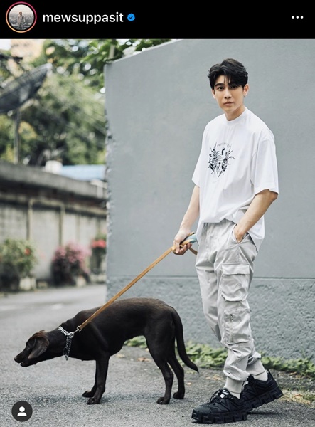 มิว ศุภศิษฏ์ ปลื้ม แอนชิลีเป็นนางเอกเอ็มวี แย้มวางแพลนมีคอนเสิร์ตปีหน้า มิว ศุภศิษฏ์ ปลื้ม แอนชิลีเป็นนางเอกเอ็มวี แย้มวางแพลนมีคอนเสิร์ตปีหน้า