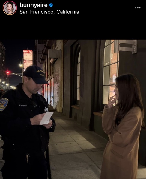 ขวัญเสียมาก! แอร์ ภัทฑิลา เล่าเหตุการณ์ถูกโจรทุบรถ อยากให้เป็นอุทาหรณ์