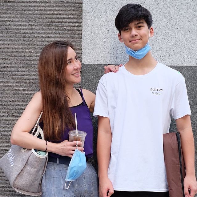  เปิดวาร์ป “น้องทิกเกอร์” ลูกชาย “นิโคล” หล่อเข้มหุ่นดีในวัย 16 ปี จน “แมว จิรศักดิ์” ยังงง สาวๆแห่เรียกพ่อ 