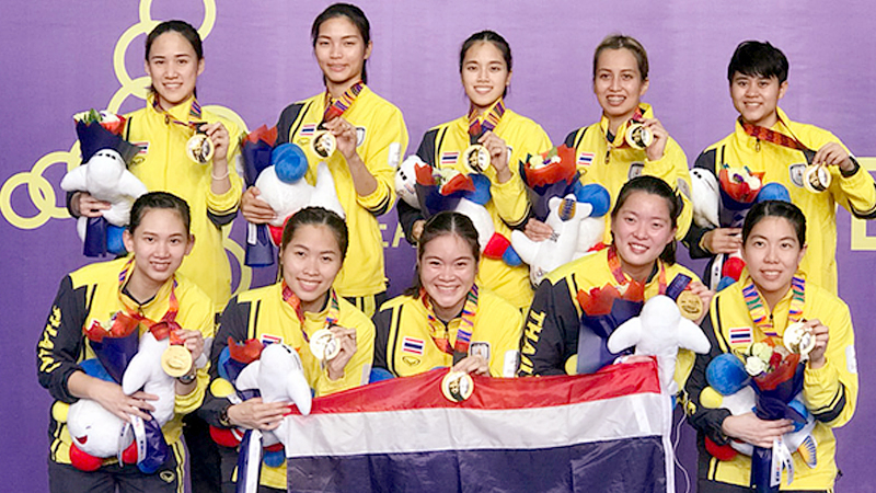 คุ้ยเรื่องส่วนตัวและล้วงลึกชีวิตแบดมินตัน 'วิว รวินดา' หญิงคู่สาวหน้าหวานจอมพลัง