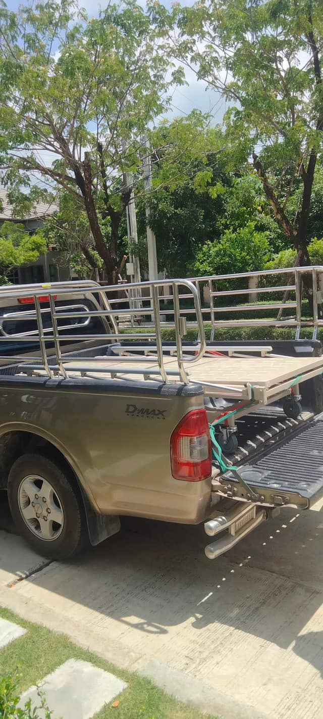 จ๊ะ นงผณี นักร้องใจบุญ บริจาคเตียงไฟฟ้า พร้อมเงินอีก 5,000 บาท จ๊ะ นงผณี นักร้องใจบุญ บริจาคเตียงไฟฟ้า พร้อมเงินอีก 5,000 บาท