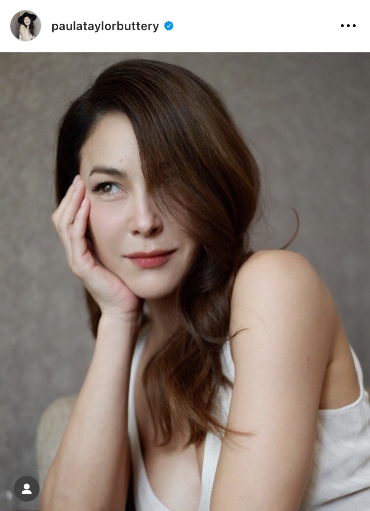 ส่องประวัตินางเอกสาวลูกครึ่ง พอลล่า เทเลอร์ 