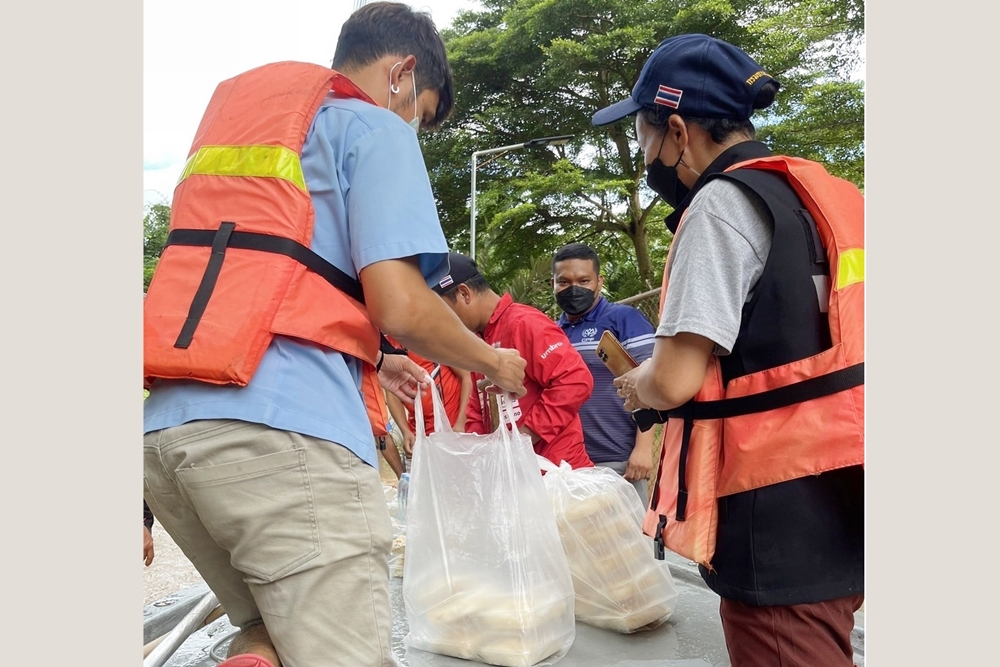ซีพีเอฟจิตอาสา ส่งมอบอาหารสู้ภัยน้ำท่วมให้ชาวจังหวัดเลยอย่างต่อเนื่อง