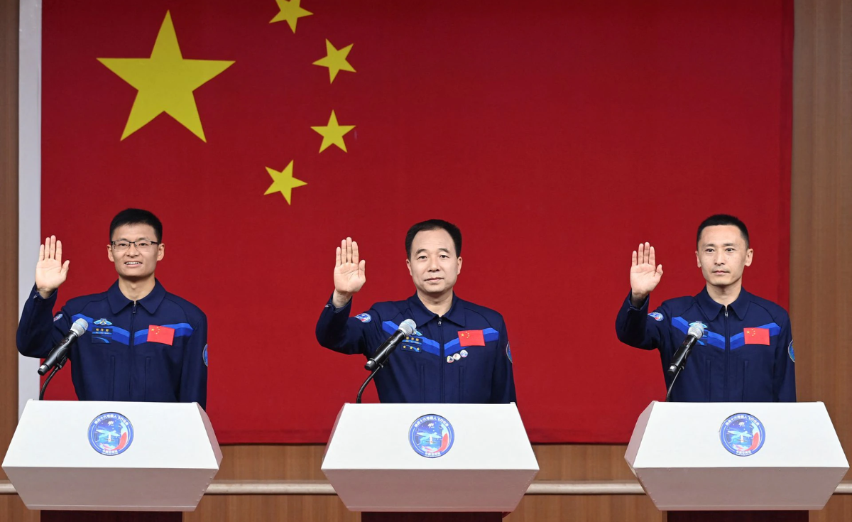 จีนส่งนักบินอวกาศ Shenzhou 16 ประจำการบนสถานีอวกาศเทียนกง จีนส่งนักบินอวกาศ Shenzhou 16 ประจำการบนสถานีอวกาศเทียนกง