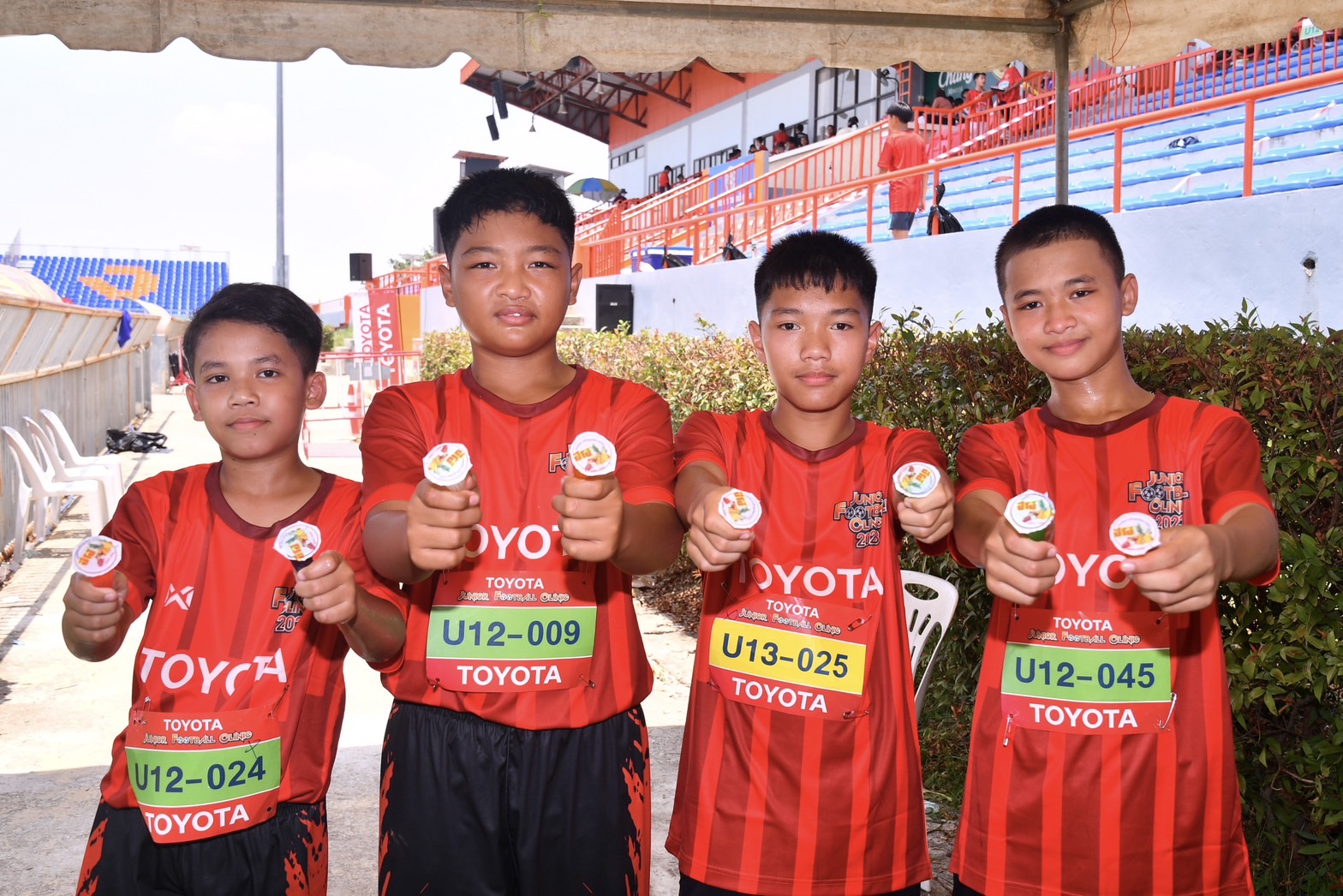 'โตโยต้าจูเนียร์ฟุตบอลคลินิก' สนาม4 บุกสุโขทัยได้เยาวชนฝีเท้าดีเพิ่มเติม