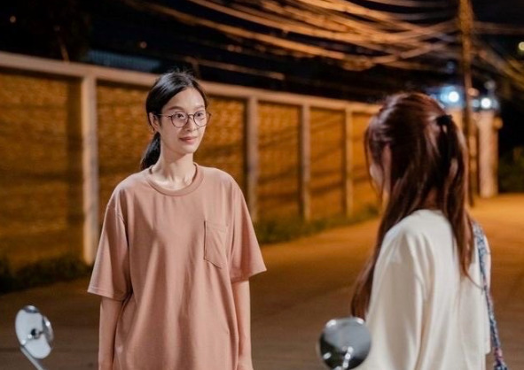 เปิดเรื่องย่อ 23.5 องศาที่โลกเอียง ซีรีส์แนว ยูริ ต้องติดตาม เปิดเรื่องย่อ 23.5 องศาที่โลกเอียง ซีรีส์แนว ยูริ ต้องติดตาม