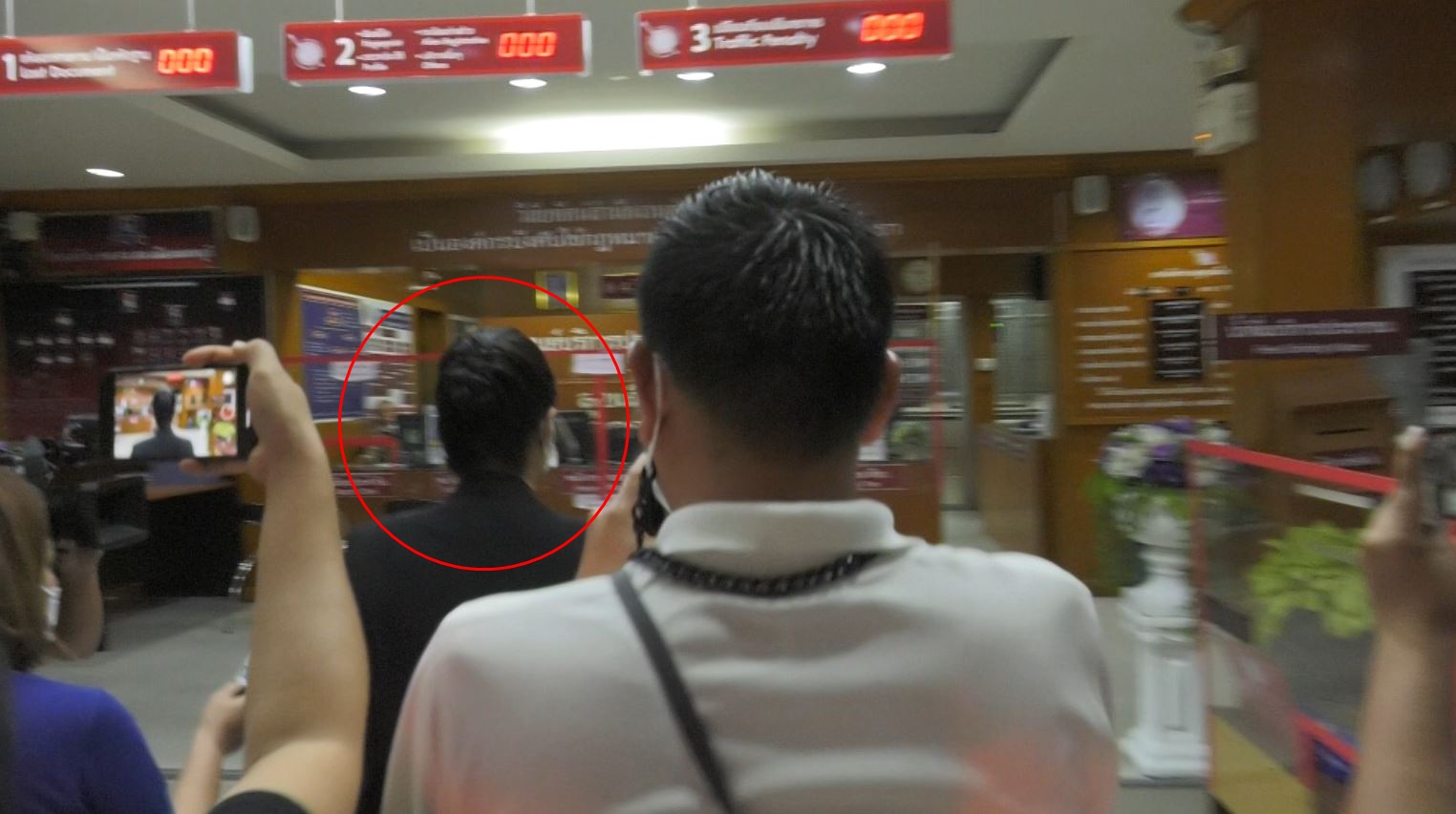 สาวปริศนา!! โผล่สอบปากคำ กรณี แตงโม พลัดตกน้ำ คาดเป็นพยานสำคัญ