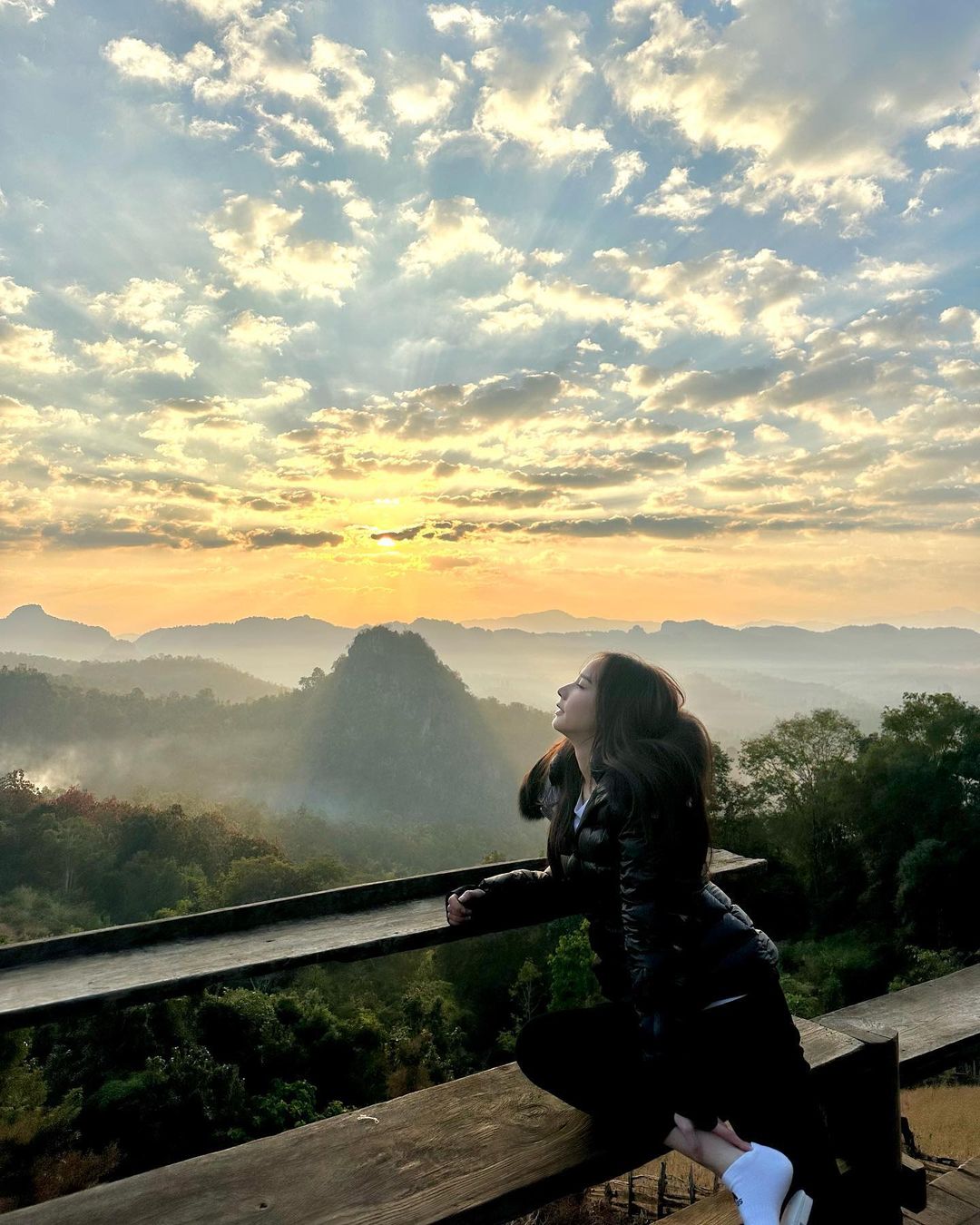 อั้ม พัชราภา ออกงานครั้งแรกเคลียร์เรื่องเลิก ไฮโซพก (มีคลิป)