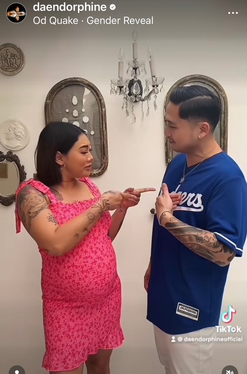 ดา เอ็นโดรฟิน ชวนทายเพศลูก คนบันเทิงและแฟนๆ แห่คอมเมนต์รัวๆ ดา เอ็นโดรฟิน ชวนทายเพศลูก คนบันเทิงและแฟนๆ แห่คอมเมนต์รัวๆ