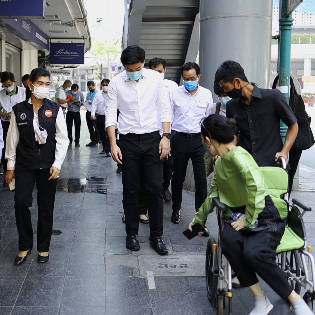 กทม.เร่งต่อยอดทำ 'ทางเท้า' ต้นแบบที่สมบูรณ์ แก้ปัญหาที่มีมากว่า 30 ปี กทม.เร่งต่อยอดทำ 'ทางเท้า' ต้นแบบที่สมบูรณ์ แก้ปัญหาที่มีมากว่า 30 ปี