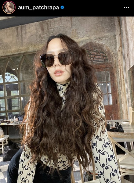 อั้ม ยังไม่คิดเรื่องแต่ง ไฮโซพก พ่อแม่ไม่เร่ง! แย้มราคาต้นกระบองเพชร 250,000 บาท อั้ม ยังไม่คิดเรื่องแต่ง ไฮโซพก พ่อแม่ไม่เร่ง! แย้มราคาต้นกระบองเพชร 250,000 บาท