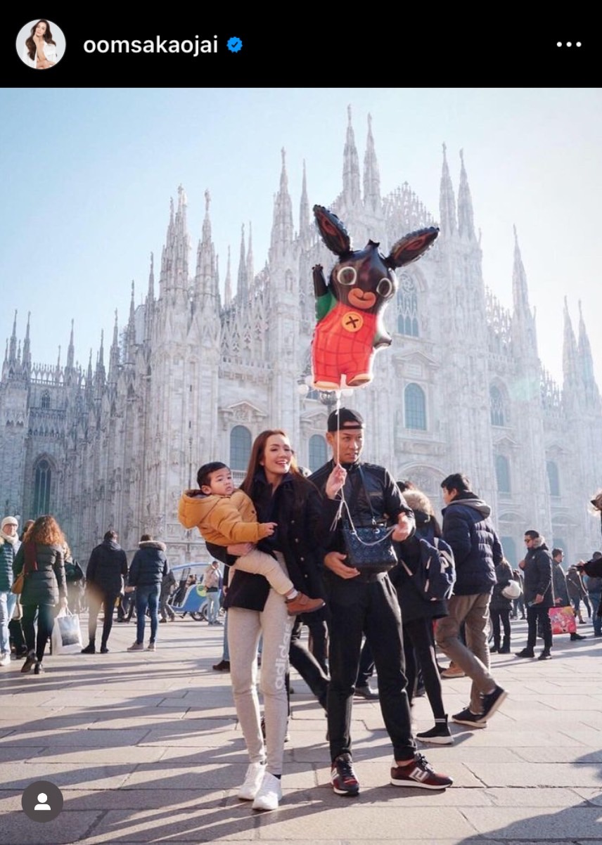 อ๋อม สกาวใจ โพสต์ซึ้ง ครบรอบแต่งงาน 8 ปี ไม่มีข่าวขาเตียงหัก อ๋อม สกาวใจ โพสต์ซึ้ง ครบรอบแต่งงาน 8 ปี ไม่มีข่าวขาเตียงหัก