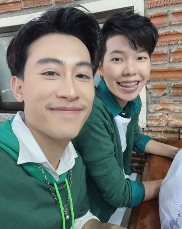 นุ๊ก-ปาย เจ้าของศัพท์ใหม่ 'เฟื่อน' คำตรงกลางระหว่าง เพื่อนและแฟน นุ๊ก-ปาย เจ้าของศัพท์ใหม่ 'เฟื่อน' คำตรงกลางระหว่าง เพื่อนและแฟน