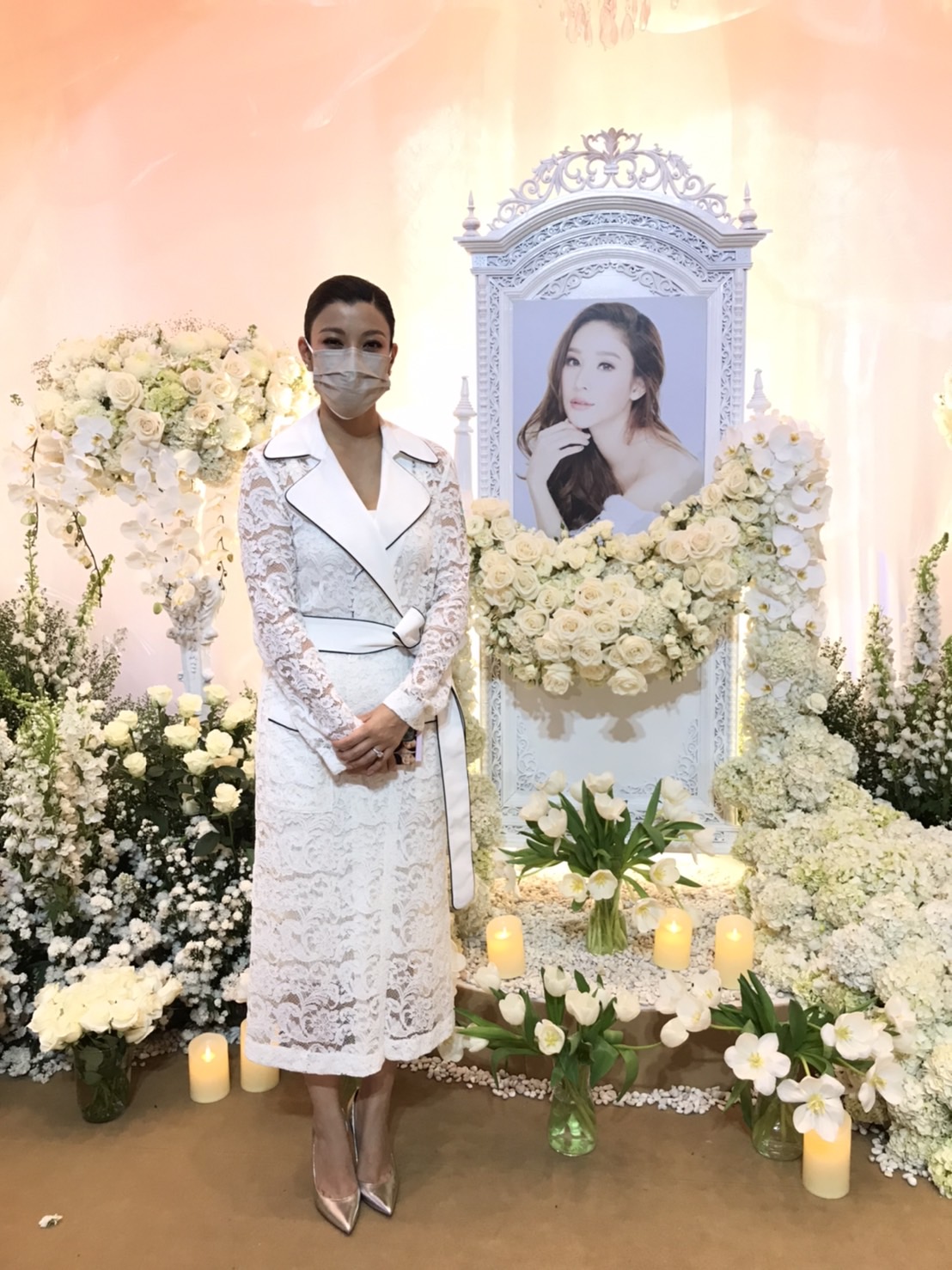 เอมมี่ มรกต โพสต์อาลัย แตงโม หลับให้สบาย แล้วพบกันอีก... เอมมี่ มรกต โพสต์อาลัย แตงโม หลับให้สบาย แล้วพบกันอีก...