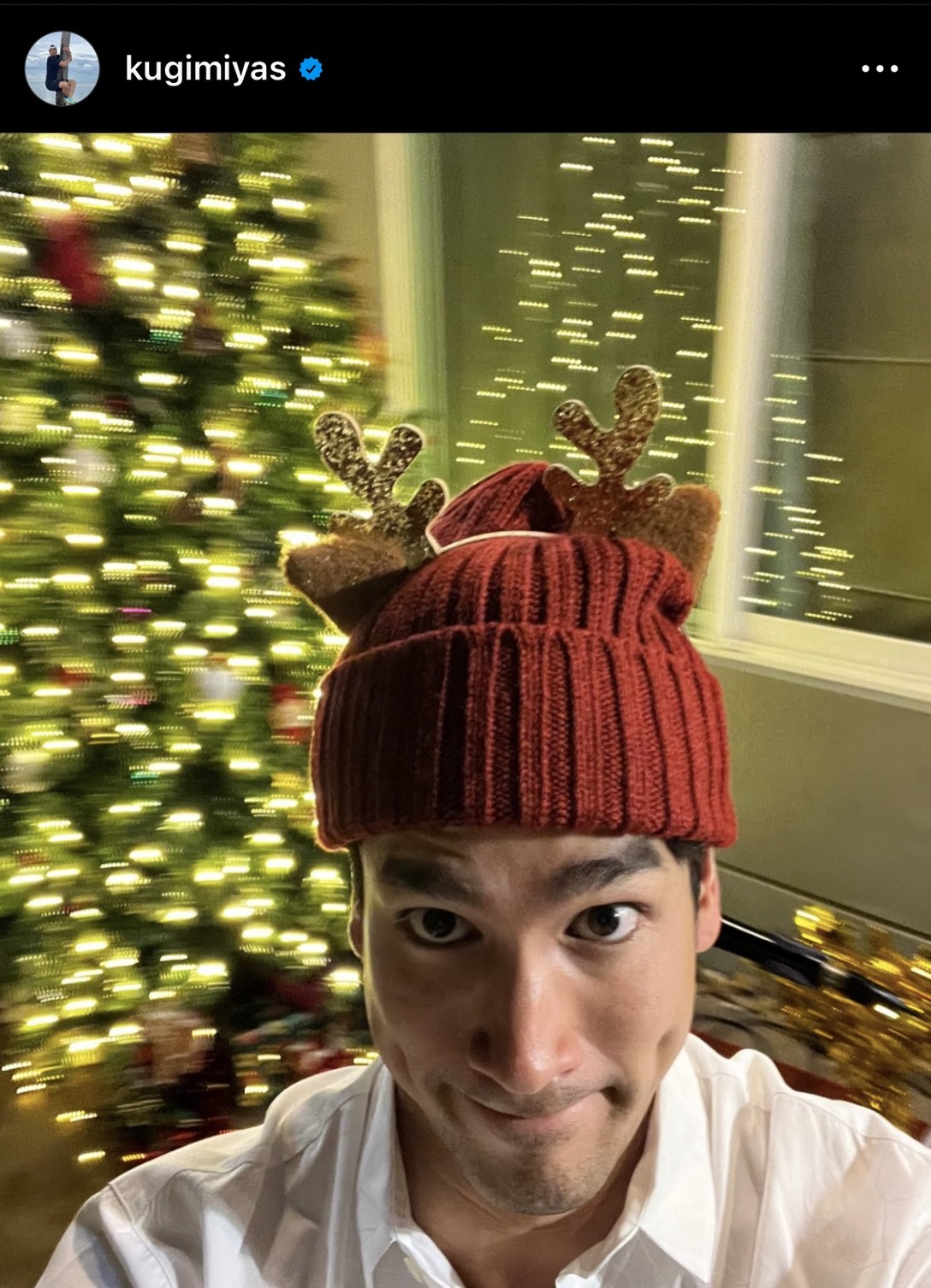 ณเดชน์ คูกิกิยะ คนแห่มุงทั้งสำนักงานเขต หลังมาติดต่อทำทะเบียนบ้านใหม่