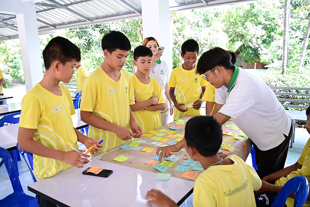 มูลนิธิเจริญโภคภัณฑ์พัฒนาชีวิตชนบท จัดค่าย Design thinking แก่เยาวชนโครงการสนับสนุนทุนการศึกษานักเรียนในพระราชานุเคราะห์ฯ