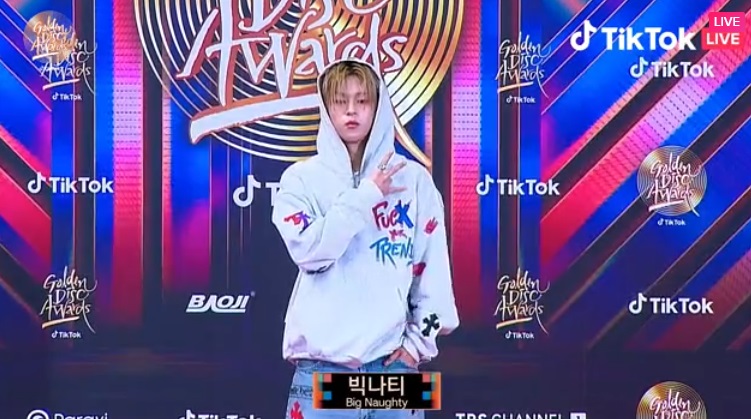 งาน Golden Disc Awards เริ่มแล้ว! ประมวลภาพซุปตาร์เดินพรมแดง