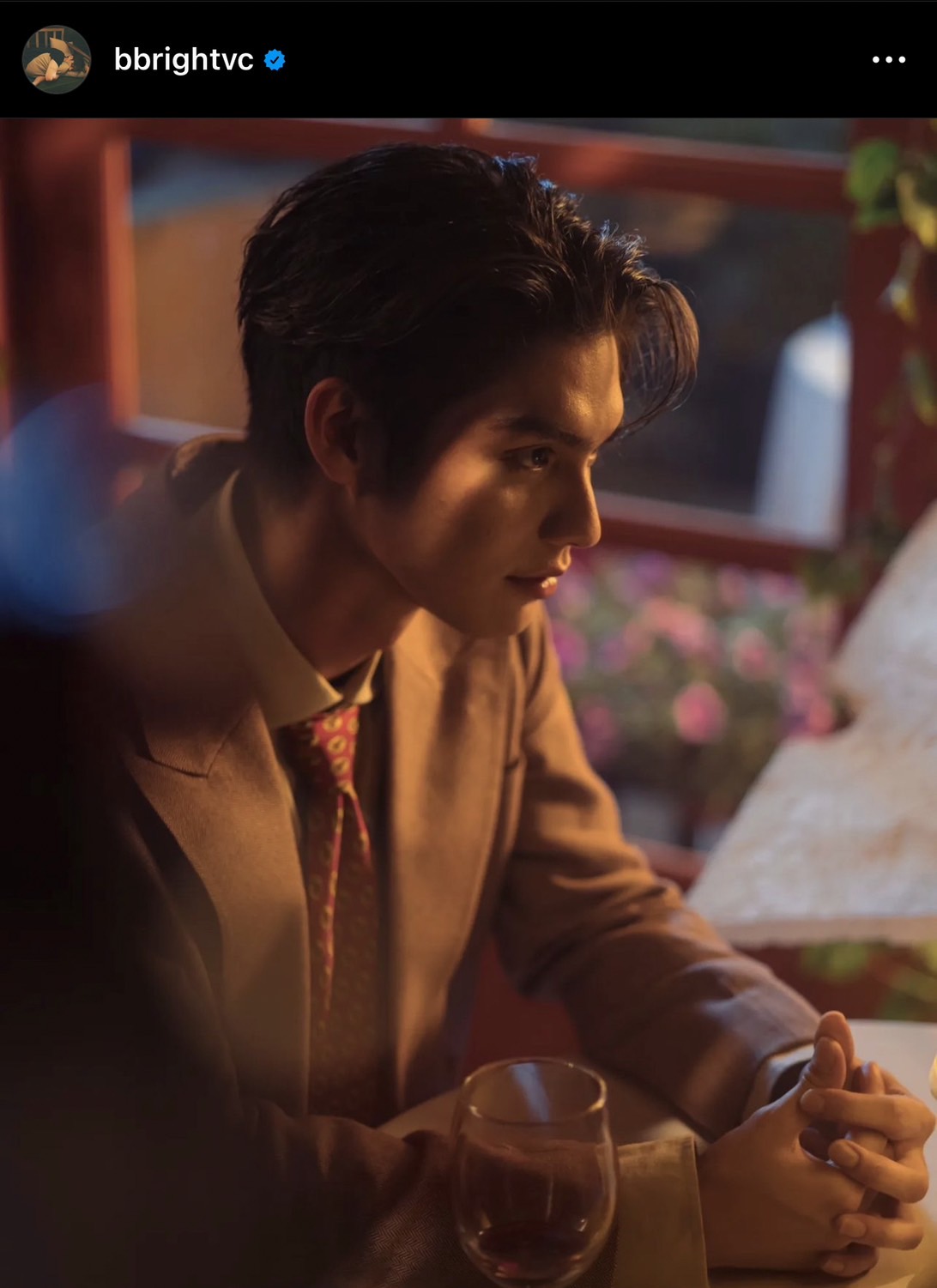 ไทม์ไลน์เกือบแตก! ไบร์ท วชิรวิชญ์ แชะภาพคู่ซุปตาร์ตัวแม่แดนกิมจิ เจสซี่ ไทม์ไลน์เกือบแตก! ไบร์ท วชิรวิชญ์ แชะภาพคู่ซุปตาร์ตัวแม่แดนกิมจิ เจสซี่