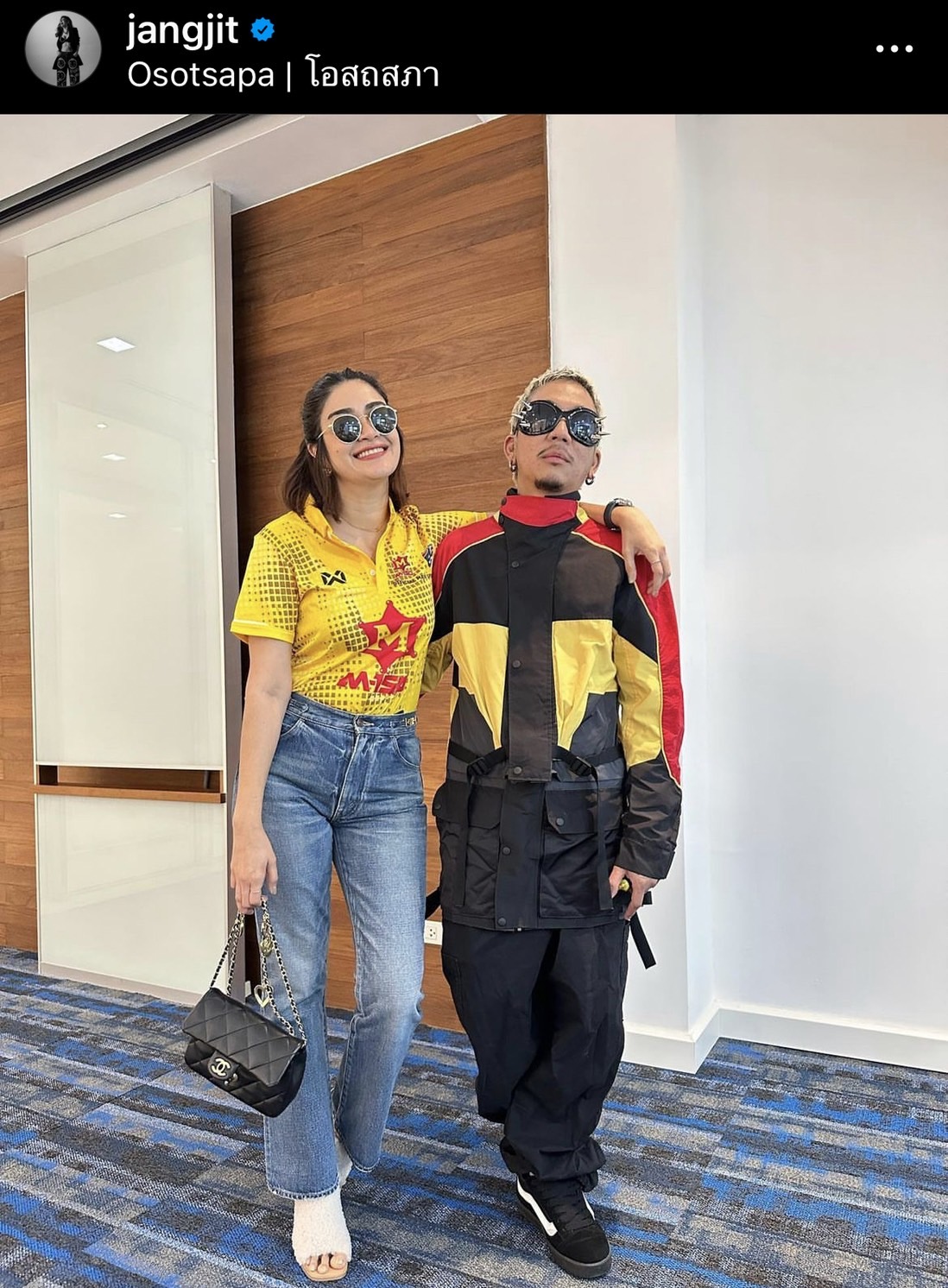 แจง ภรรยา แจ๊ส เผย ปวดหัวจนตาปิด ต้องสแกนสมอง เป็นสาเหตุเข้าโรงพยาบาลด่วน! แจง ภรรยา แจ๊ส เผย ปวดหัวจนตาปิด ต้องสแกนสมอง เป็นสาเหตุเข้าโรงพยาบาลด่วน!